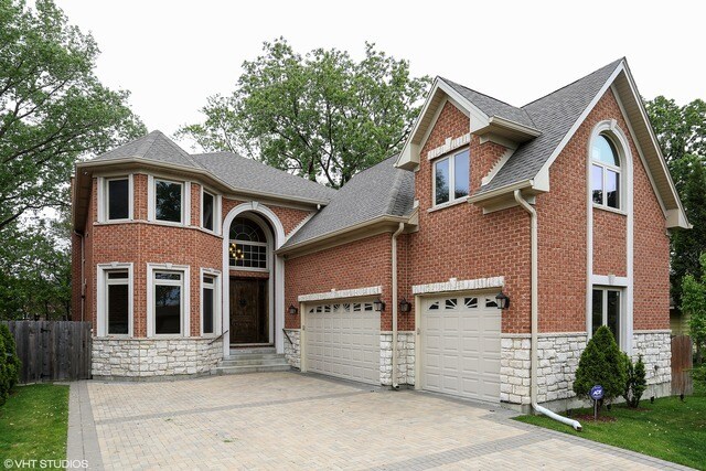 Primary Photo - 2323 Douglas Ave