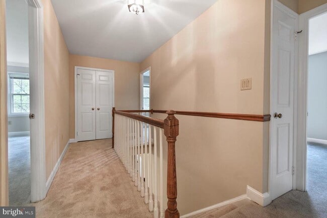 Building Photo - 8217 Lochinver Ln