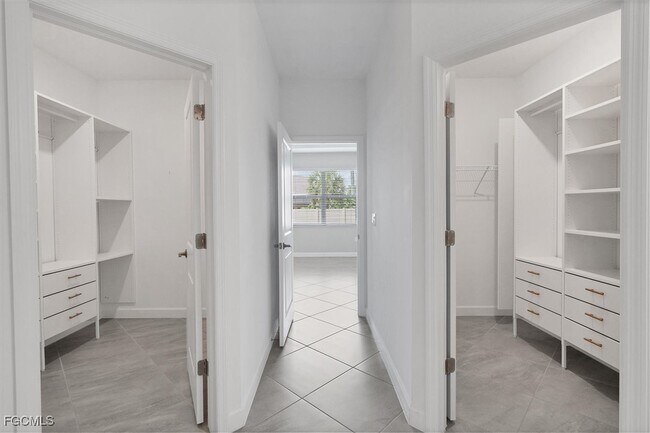 Building Photo - 11368 Canopy Loop