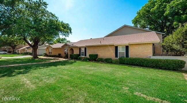 Building Photo - 2 br, 2 bath Condo - 3206 Green Tee Dr Tow...