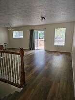 Building Photo - 9611 N Normandie Ln