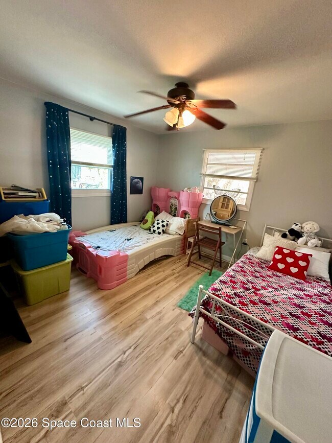 Building Photo - 4406 Sherwood Blvd