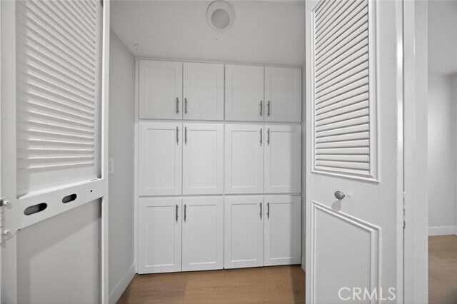 Building Photo - 232 N Verdugo Rd