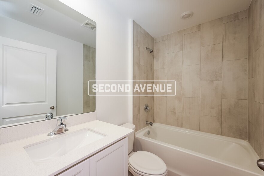 Building Photo - 3603 Jade St