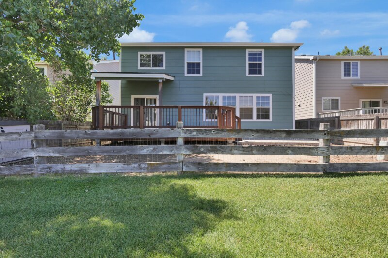 Building Photo - 16245 E Phillips Dr