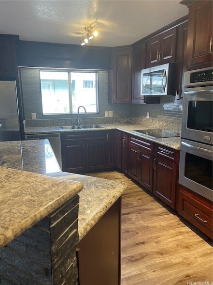 Building Photo - 91-1091 Aawa Drive Unit