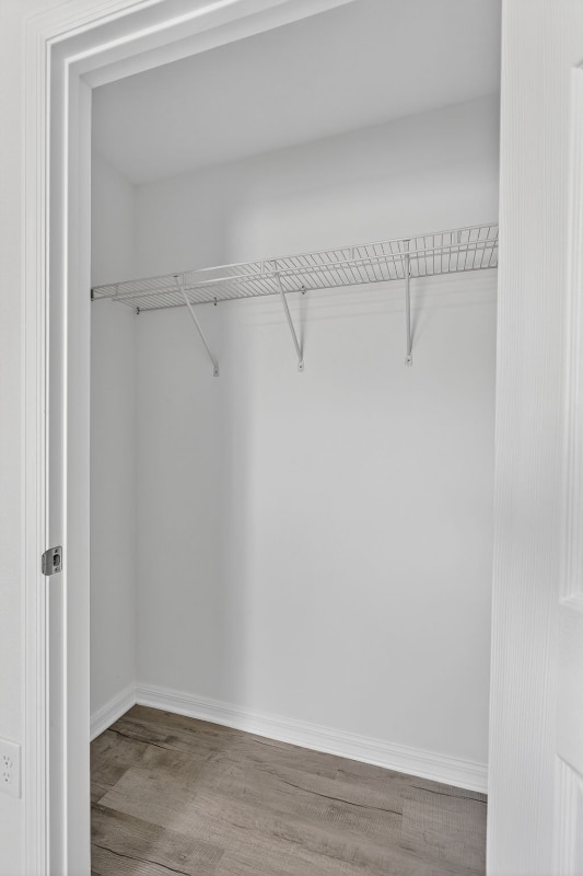 Building Photo - 920 23rd St E