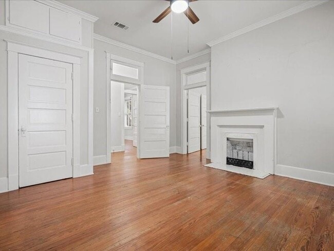 Building Photo - 1151 Caroline Ave