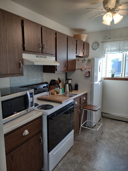 Building Photo - 6340 S 35th St