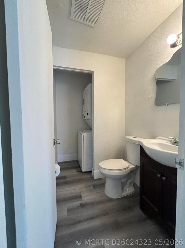 Building Photo - 2229 NW 59th Ave