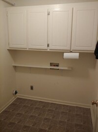 Building Photo - 4001 Hanover Ct