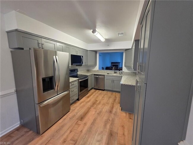 Building Photo - 258 Doyle Way