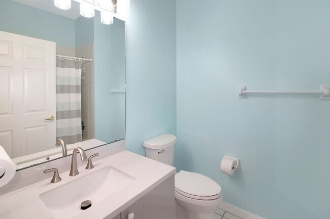 Building Photo - Pelican Pointe Annual Villa for Rent