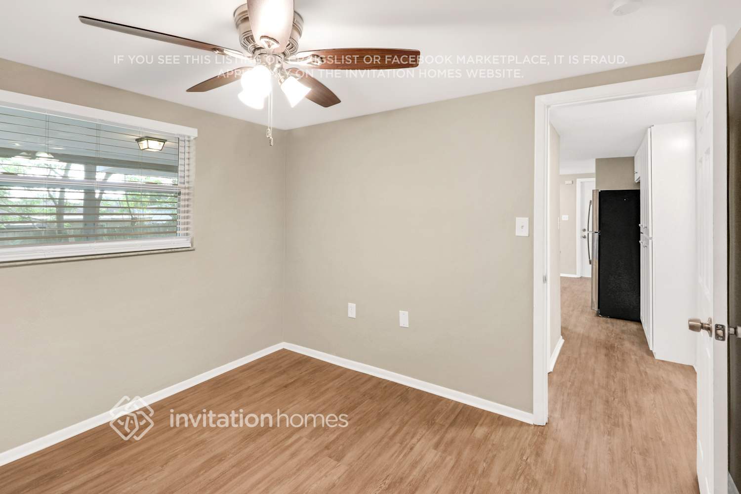 Building Photo - 9410 Rainbow Ln
