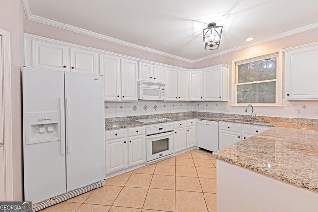 Building Photo - 100 Woodcrest Overlook