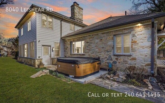 Building Photo - 8040 Leishear Rd