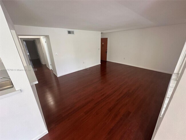 Building Photo - 2341 NW 33rd St