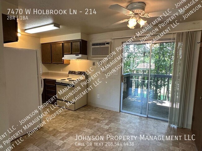 Building Photo - 7470 W Holbrook Ln