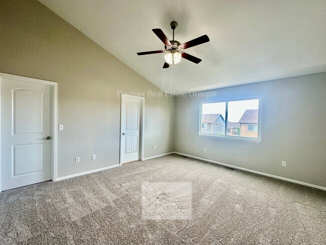 Building Photo - 4873 San Amels Way