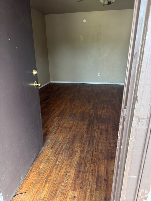 Building Photo - 750 Bonham St