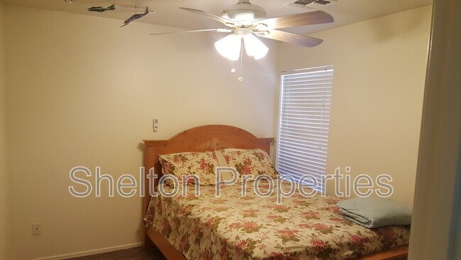 Building Photo - 3908 W Goodman Dr