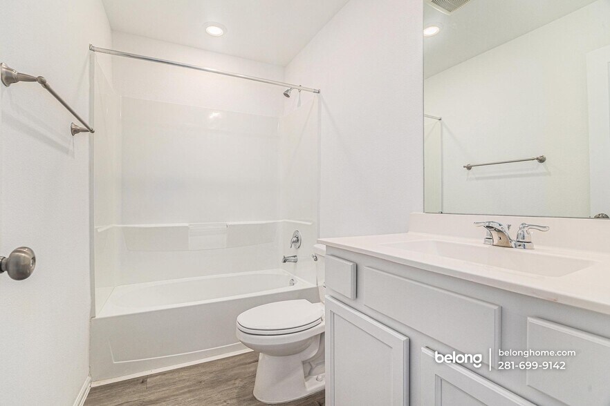 Building Photo - 19010 Sonora Chase Dr