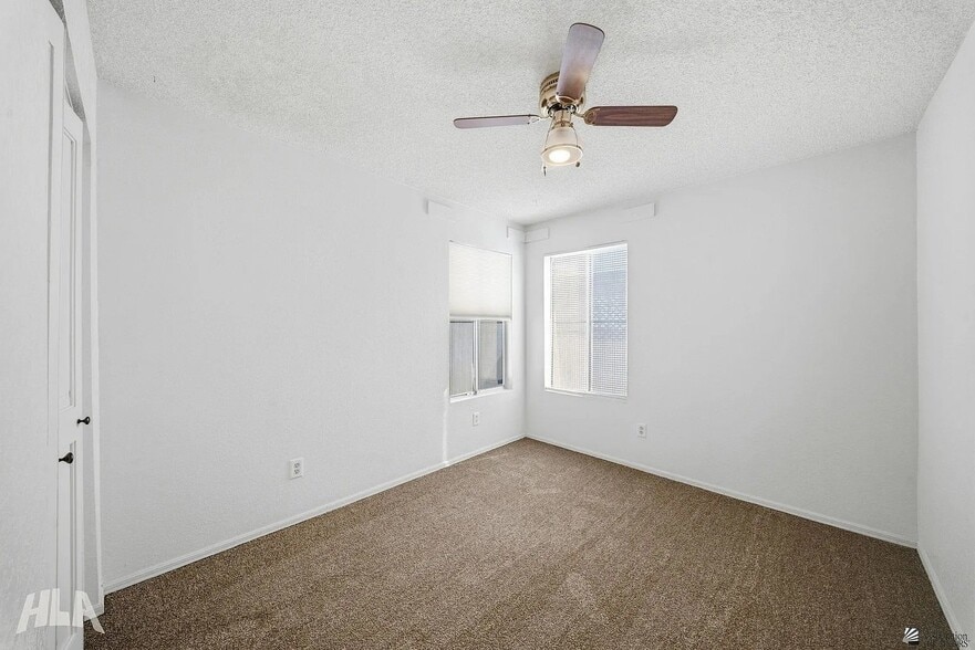 Building Photo - 2240 S Elks Ln
