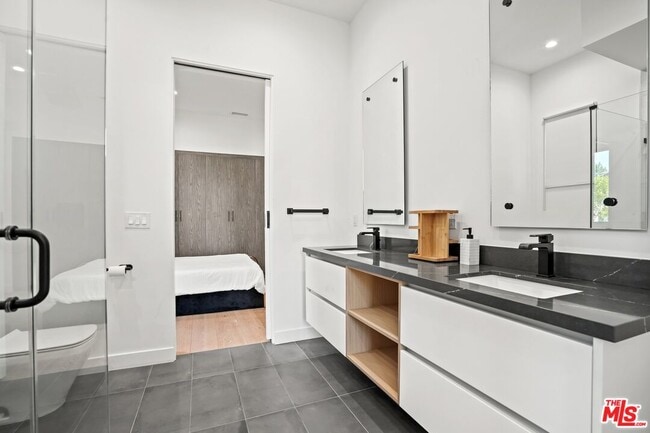 Building Photo - 12136 Clarkson Rd