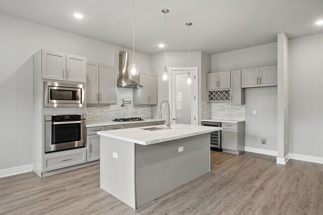 Building Photo - 3502 McBride St