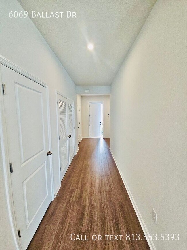 Building Photo - 6069 Ballast Dr