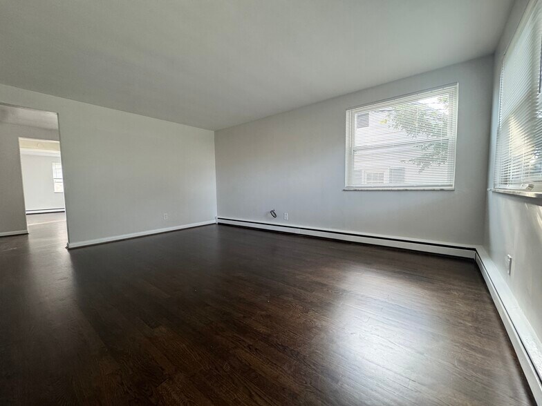 Living Room 1 - 4191 Hoffman Ave