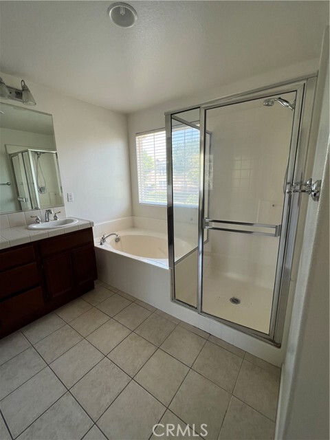 Building Photo - 7046 Angora St