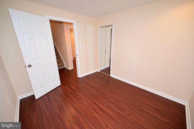 Building Photo - 9100 Goldfield Pl