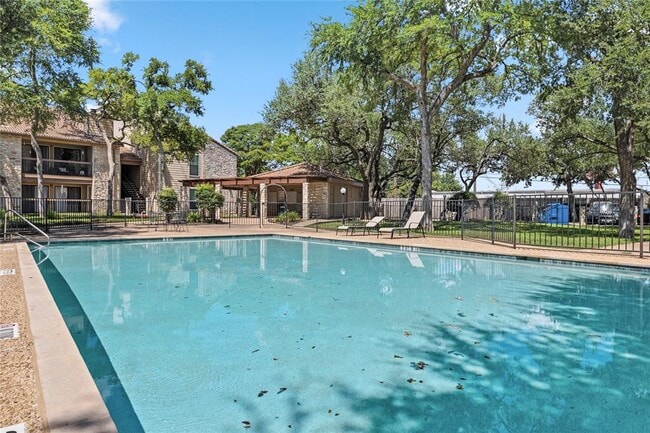 Building Photo - 8600 Fathom Cir