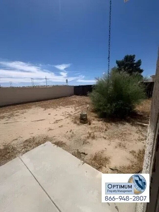 Building Photo - 17065 Grand Mammoth Pl