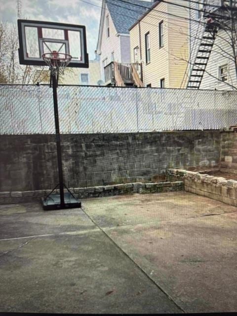 Building Photo - 387 Avenue C