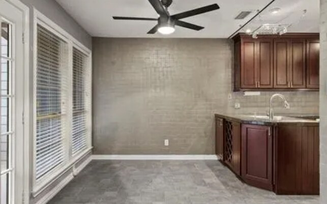Building Photo - 4067 Beltway-22416