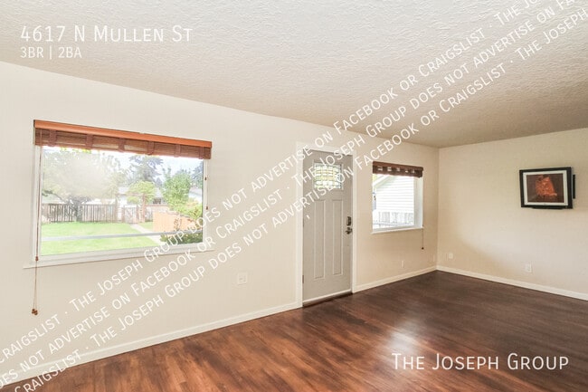 Building Photo - 4617 N Mullen St