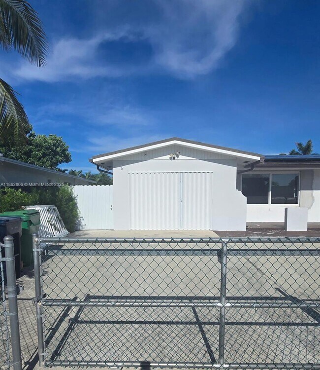 Primary Photo - 19733 SW 119th Ct