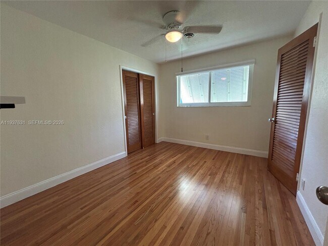 Building Photo - 3219 Wilson St