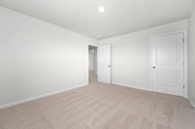 Building Photo - 1011 Alta Vis Ln