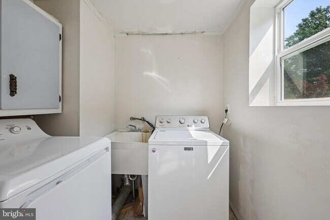 Building Photo - 118 Sylvan Terrace