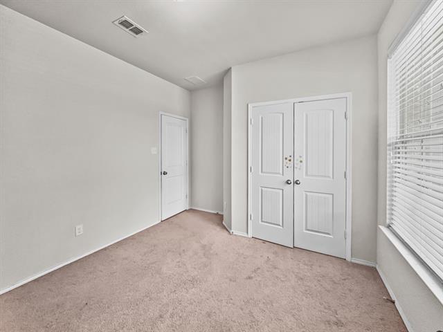 Building Photo - 4604 Sleepy Meadows Dr