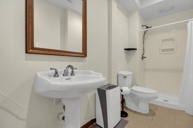 Building Photo - 5260 Leydorf Ln