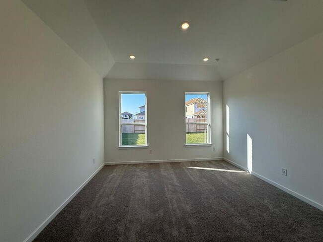 Building Photo - 22142 Paula Bluff Ln