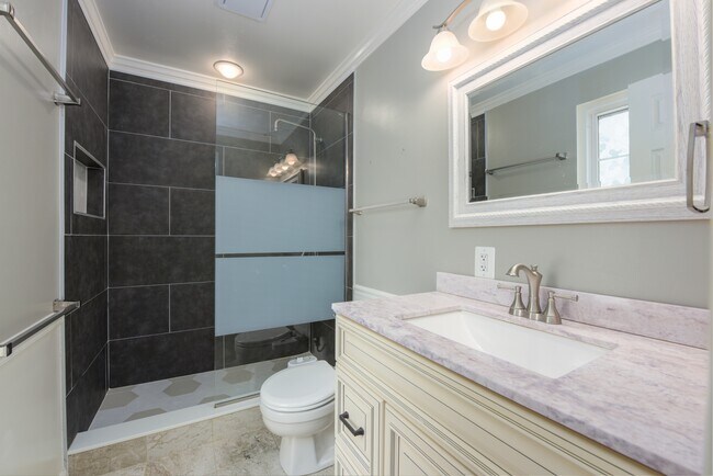 Building Photo - 2901 Marsala Ct