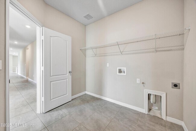 Building Photo - 135 Deer Trail