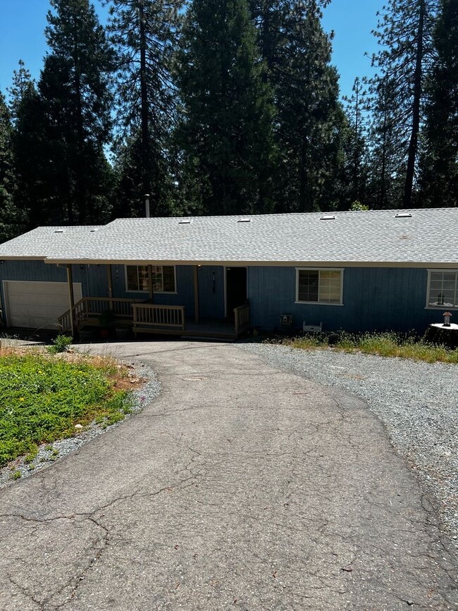 Primary Photo - Pioneer Home