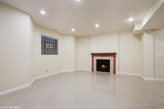 Building Photo - 507 Locust Rd