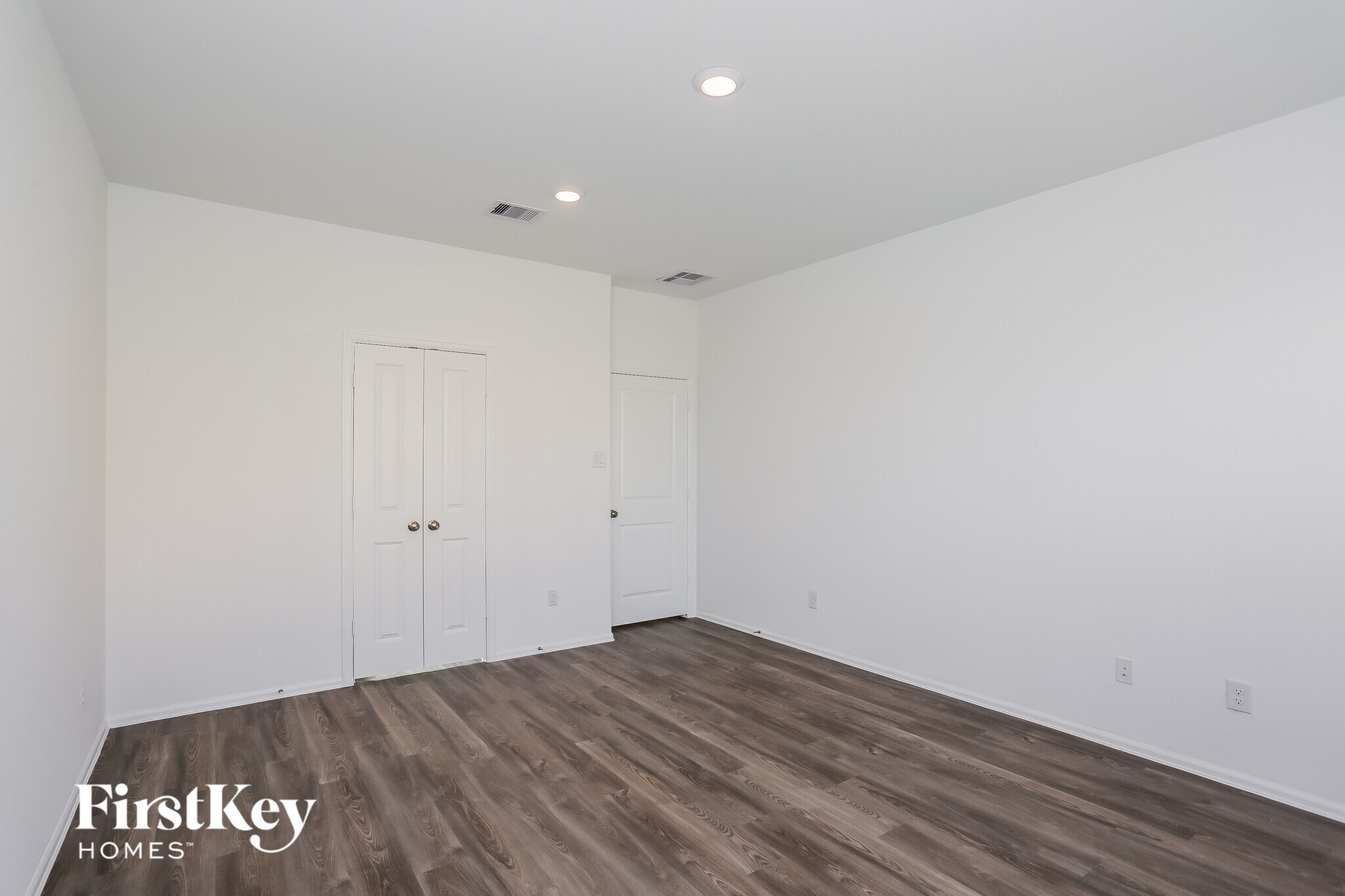 Building Photo - 9011 Willow Rdg Ct